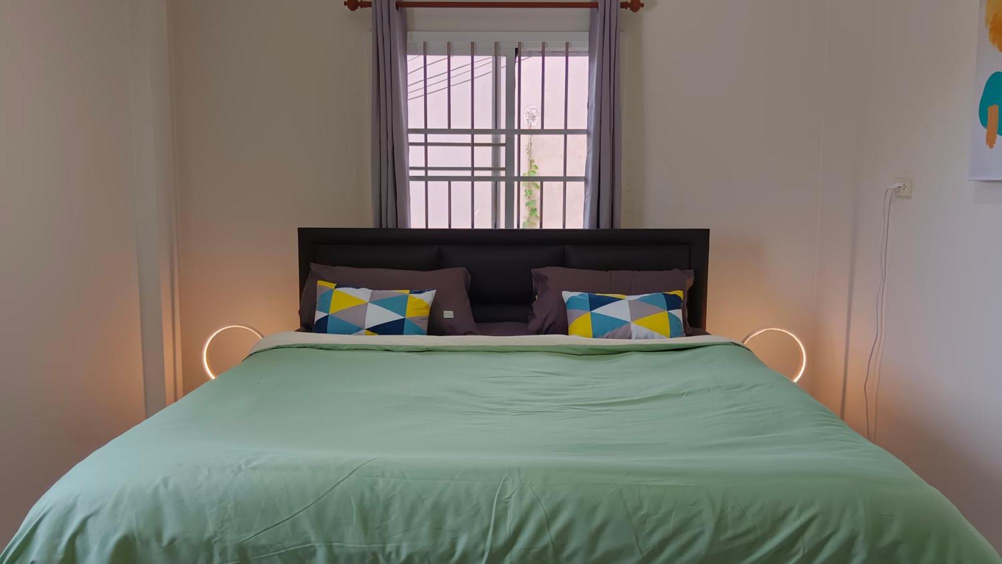 Modern Bangtao Studio Bang Tao Beach  Buitenkant foto